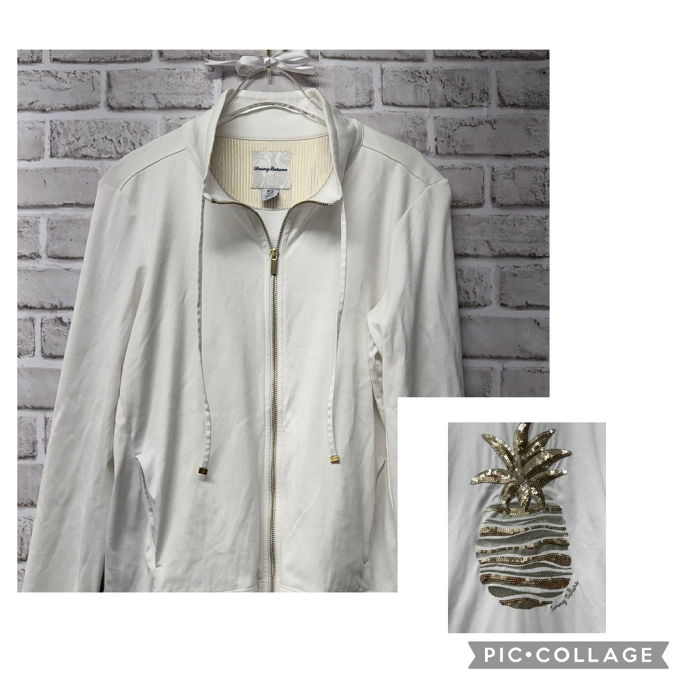 Tommy Bahama Martinique Pineapple white jacket with sequin pineapples. Sz Small